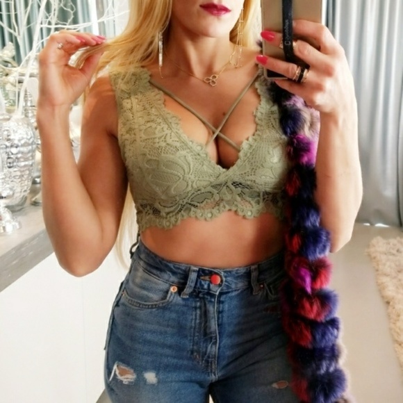 SAGE Lace Criss Cross front Bralette - Picture 2 of 4